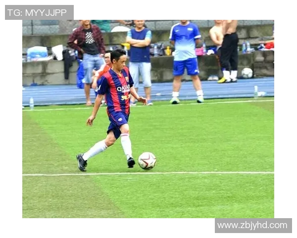 足球明星寻母之旅感人瞬间汇聚温暖与力量的照片分享 足球明星寻母之旅感人瞬间汇聚温暖与力量的照片分享