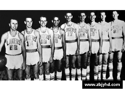 NBA精彩瞬间：篮球场上的壮丽瞬间与激情时刻